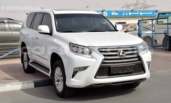 Acheter Import Voiture Lexus GX Blanc à Import - Dubai, Barh el Gazel Acheter Import Voiture Lexus GX Blanc à Import - Dubai, Barh el Gazel