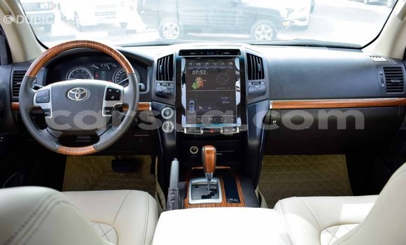 Acheter Import Voiture Toyota Land Cruiser Autre à Import - Dubai, Barh el Gazel Acheter Import Voiture Toyota Land Cruiser Autre à Import - Dubai, Barh el Gazel
