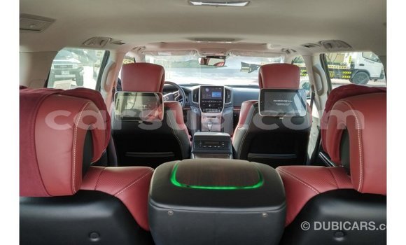 Buy Import Toyota Land Cruiser Black Car in Import - Dubai in Barh el Gazel Buy Import Toyota Land Cruiser Black Car in Import - Dubai in Barh el Gazel