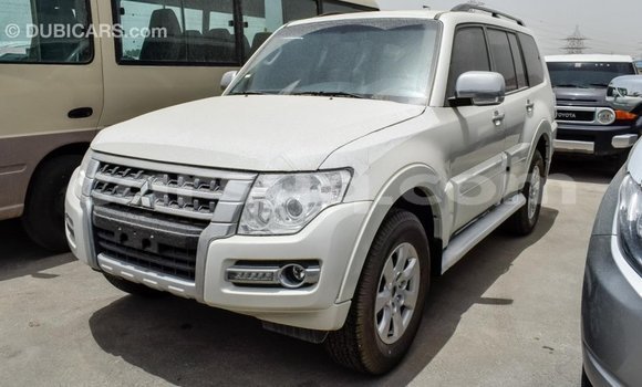 Buy Import Mitsubishi Pajero White Car in Import - Dubai in Barh el Gazel Buy Import Mitsubishi Pajero White Car in Import - Dubai in Barh el Gazel
