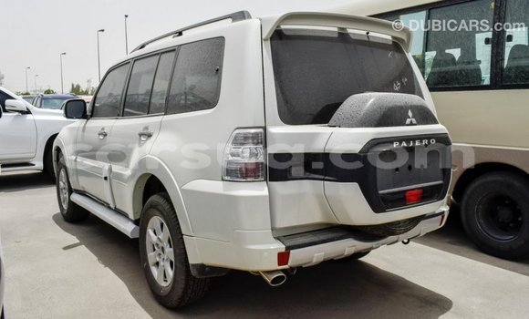 Buy Import Mitsubishi Pajero White Car in Import - Dubai in Barh el Gazel Buy Import Mitsubishi Pajero White Car in Import - Dubai in Barh el Gazel