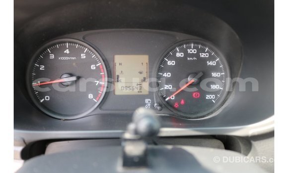 Acheter Import Voiture Mitsubishi L200 Blanc à Import - Dubai, Barh el Gazel