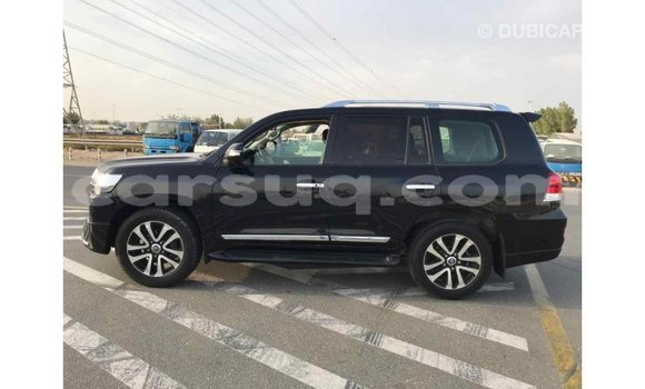 Acheter Import Voiture Toyota Land Cruiser Noir à Import - Dubai, Barh el Gazel Acheter Import Voiture Toyota Land Cruiser Noir à Import - Dubai, Barh el Gazel