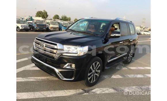 Acheter Import Voiture Toyota Land Cruiser Noir à Import - Dubai, Barh el Gazel Acheter Import Voiture Toyota Land Cruiser Noir à Import - Dubai, Barh el Gazel