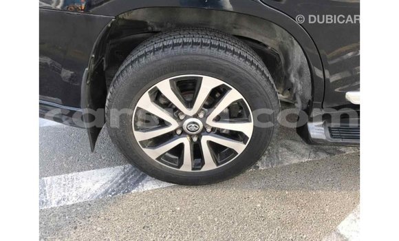 Acheter Import Voiture Toyota Land Cruiser Noir à Import - Dubai, Barh el Gazel Acheter Import Voiture Toyota Land Cruiser Noir à Import - Dubai, Barh el Gazel