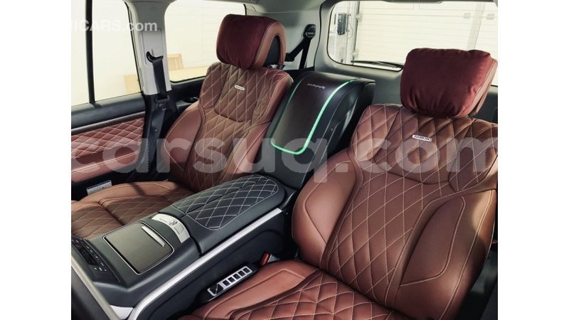 Big with watermark 9e4f6be1 c354 4450 8ccd 72d88f5b934f