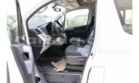 Acheter Import Voiture Toyota Hiace Blanc à Import - Dubai, Barh el Gazel Acheter Import Voiture Toyota Hiace Blanc à Import - Dubai, Barh el Gazel