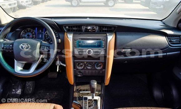 Acheter Import Voiture Toyota Fortuner Autre à Import - Dubai, Barh el Gazel Acheter Import Voiture Toyota Fortuner Autre à Import - Dubai, Barh el Gazel