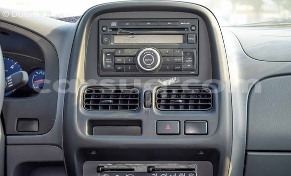 Acheter Import Voiture Nissan NP 300 Blanc à Import - Dubai, Barh el Gazel Acheter Import Voiture Nissan NP 300 Blanc à Import - Dubai, Barh el Gazel