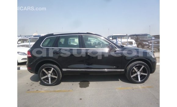 Acheter Import Voiture Volkswagen Touareg Noir à Import - Dubai, Barh el Gazel Acheter Import Voiture Volkswagen Touareg Noir à Import - Dubai, Barh el Gazel