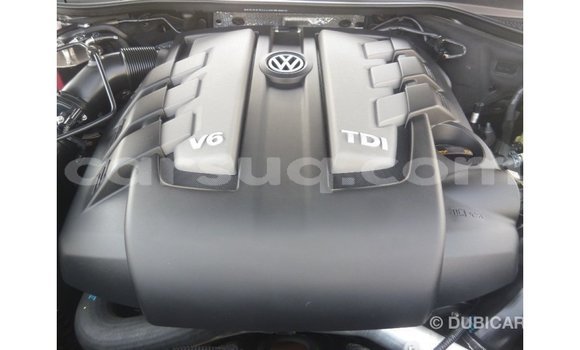 Acheter Import Voiture Volkswagen Touareg Noir à Import - Dubai, Barh el Gazel Acheter Import Voiture Volkswagen Touareg Noir à Import - Dubai, Barh el Gazel