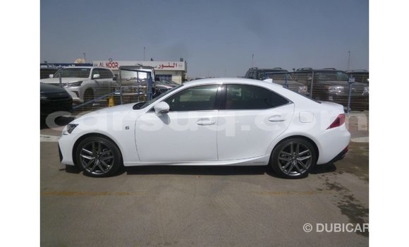 Acheter Import Voiture Lexus IS Blanc à Import - Dubai, Barh el Gazel Acheter Import Voiture Lexus IS Blanc à Import - Dubai, Barh el Gazel