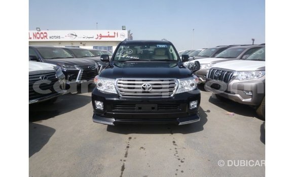 Acheter Import Voiture Toyota Land Cruiser Noir à Import - Dubai, Barh el Gazel Acheter Import Voiture Toyota Land Cruiser Noir à Import - Dubai, Barh el Gazel
