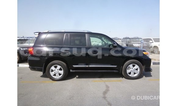 Acheter Import Voiture Toyota Land Cruiser Noir à Import - Dubai, Barh el Gazel Acheter Import Voiture Toyota Land Cruiser Noir à Import - Dubai, Barh el Gazel