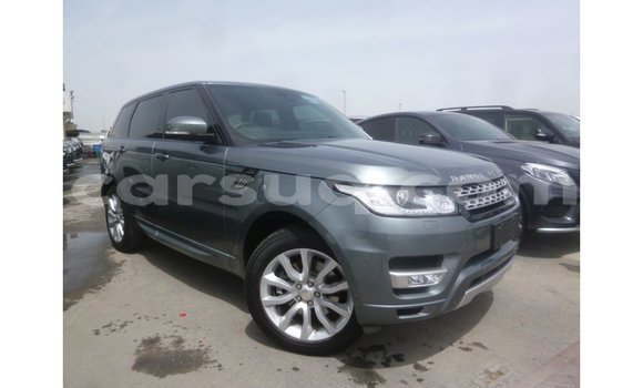 Acheter Import Voiture Land Rover Range Rover Vert à Import - Dubai, Barh el Gazel