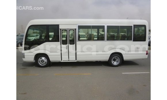 Acheter Import Voiture Toyota Coaster Blanc à Import - Dubai, Barh el Gazel Acheter Import Voiture Toyota Coaster Blanc à Import - Dubai, Barh el Gazel