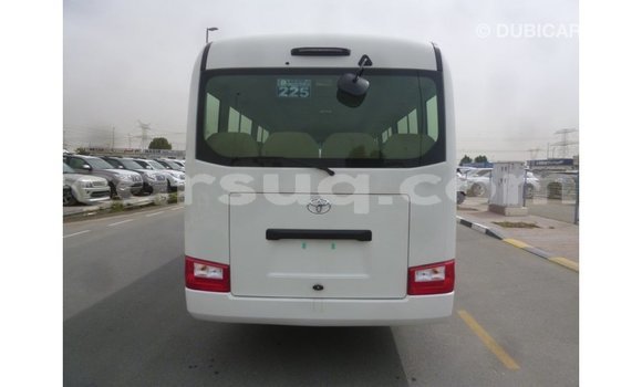 Acheter Import Voiture Toyota Coaster Blanc à Import - Dubai, Barh el Gazel Acheter Import Voiture Toyota Coaster Blanc à Import - Dubai, Barh el Gazel