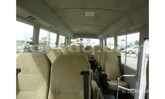 Acheter Import Voiture Toyota Coaster Blanc à Import - Dubai, Barh el Gazel Acheter Import Voiture Toyota Coaster Blanc à Import - Dubai, Barh el Gazel