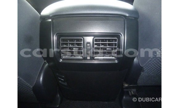 Acheter Import Voiture Toyota Prado Blanc à Import - Dubai, Barh el Gazel Acheter Import Voiture Toyota Prado Blanc à Import - Dubai, Barh el Gazel