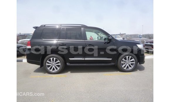 Acheter Import Voiture Toyota Land Cruiser Noir à Import - Dubai, Barh el Gazel Acheter Import Voiture Toyota Land Cruiser Noir à Import - Dubai, Barh el Gazel
