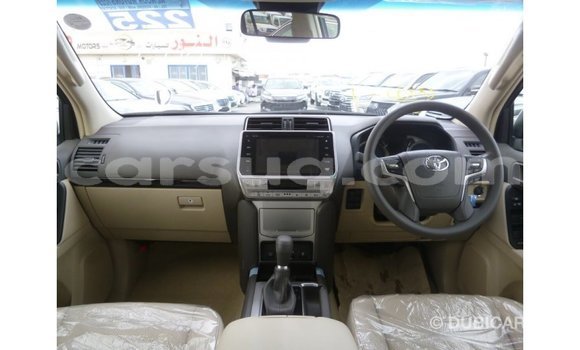 Acheter Import Voiture Toyota Prado Blanc à Import - Dubai, Barh el Gazel Acheter Import Voiture Toyota Prado Blanc à Import - Dubai, Barh el Gazel