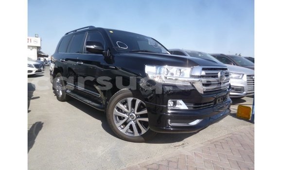 Acheter Import Voiture Toyota Land Cruiser Noir à Import - Dubai, Barh el Gazel Acheter Import Voiture Toyota Land Cruiser Noir à Import - Dubai, Barh el Gazel