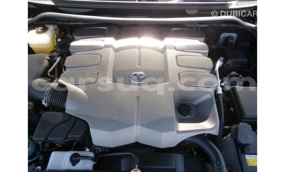 Acheter Import Voiture Toyota Land Cruiser Noir à Import - Dubai, Barh el Gazel Acheter Import Voiture Toyota Land Cruiser Noir à Import - Dubai, Barh el Gazel