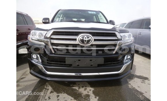 Acheter Import Voiture Toyota Land Cruiser Noir à Import - Dubai, Barh el Gazel Acheter Import Voiture Toyota Land Cruiser Noir à Import - Dubai, Barh el Gazel