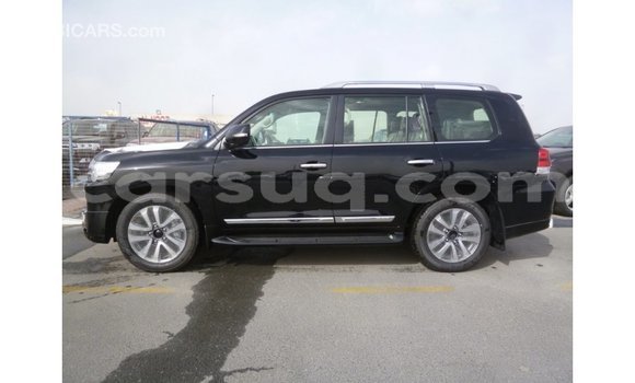 Acheter Import Voiture Toyota Land Cruiser Noir à Import - Dubai, Barh el Gazel Acheter Import Voiture Toyota Land Cruiser Noir à Import - Dubai, Barh el Gazel