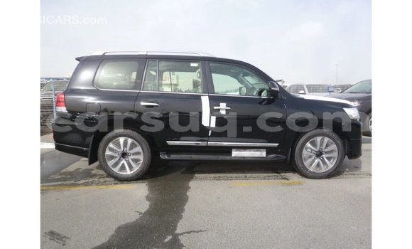 Acheter Import Voiture Toyota Land Cruiser Noir à Import - Dubai, Barh el Gazel Acheter Import Voiture Toyota Land Cruiser Noir à Import - Dubai, Barh el Gazel