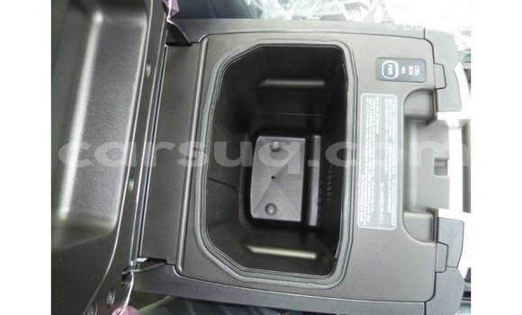 Acheter Import Voiture Toyota Land Cruiser Noir à Import - Dubai, Barh el Gazel Acheter Import Voiture Toyota Land Cruiser Noir à Import - Dubai, Barh el Gazel