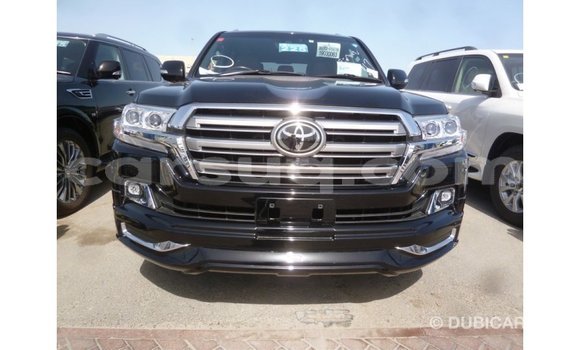 Acheter Import Voiture Toyota Land Cruiser Noir à Import - Dubai, Barh el Gazel Acheter Import Voiture Toyota Land Cruiser Noir à Import - Dubai, Barh el Gazel