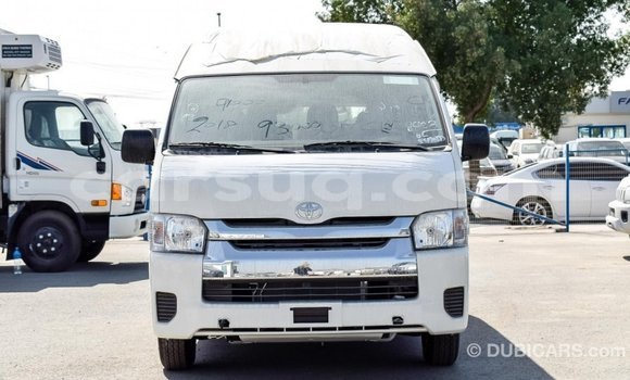 Acheter Import Voiture Toyota Hiace Blanc à Import - Dubai, Barh el Gazel Acheter Import Voiture Toyota Hiace Blanc à Import - Dubai, Barh el Gazel