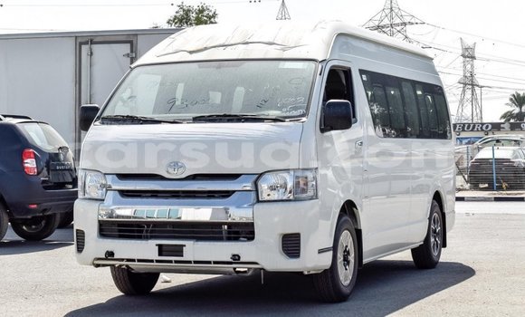 Acheter Import Voiture Toyota Hiace Blanc à Import - Dubai, Barh el Gazel Acheter Import Voiture Toyota Hiace Blanc à Import - Dubai, Barh el Gazel