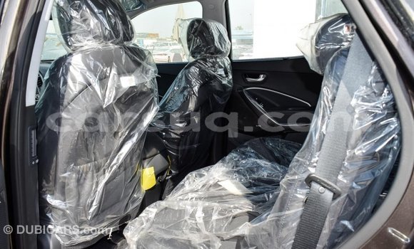 Acheter Import Voiture Hyundai Santa Fe Noir à Import - Dubai, Barh el Gazel Acheter Import Voiture Hyundai Santa Fe Noir à Import - Dubai, Barh el Gazel