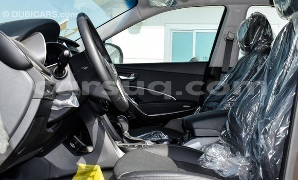 Acheter Import Voiture Hyundai Santa Fe Noir à Import - Dubai, Barh el Gazel Acheter Import Voiture Hyundai Santa Fe Noir à Import - Dubai, Barh el Gazel