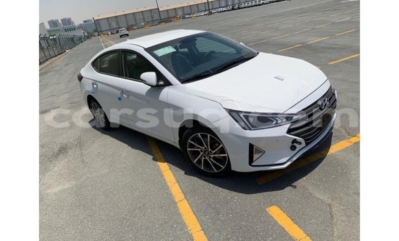Acheter Import Voiture Hyundai Elantra Blanc à Import - Dubai, Barh el Gazel Acheter Import Voiture Hyundai Elantra Blanc à Import - Dubai, Barh el Gazel