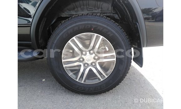 Acheter Import Voiture Toyota Fortuner Noir à Import - Dubai, Barh el Gazel Acheter Import Voiture Toyota Fortuner Noir à Import - Dubai, Barh el Gazel
