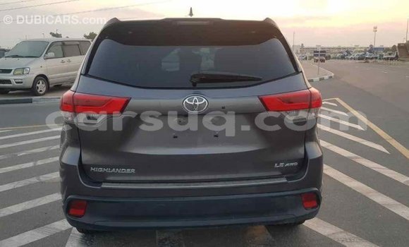 Buy Import Toyota Highlander Other Car in Import - Dubai in Barh el Gazel Buy Import Toyota Highlander Other Car in Import - Dubai in Barh el Gazel