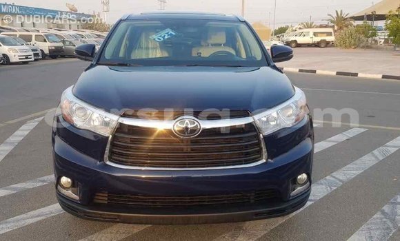Buy Import Toyota Highlander Blue Car in Import - Dubai in Barh el Gazel Buy Import Toyota Highlander Blue Car in Import - Dubai in Barh el Gazel