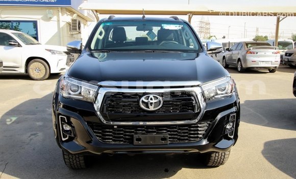 Buy Import Toyota Hilux Black Car in Import - Dubai in Barh el Gazel Buy Import Toyota Hilux Black Car in Import - Dubai in Barh el Gazel