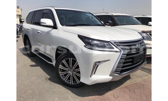Acheter Import Voiture Lexus LX Blanc à Import - Dubai, Barh el Gazel Acheter Import Voiture Lexus LX Blanc à Import - Dubai, Barh el Gazel