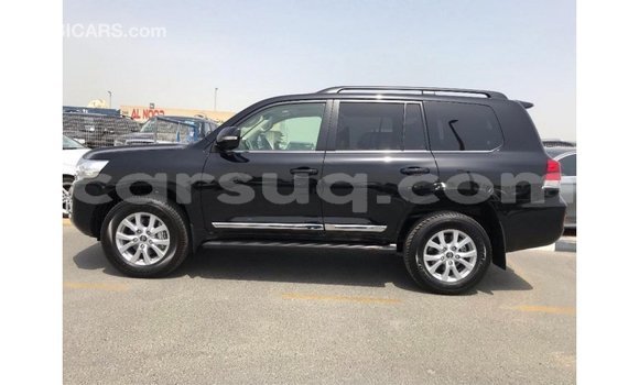 Acheter Import Voiture Toyota Land Cruiser Noir à Import - Dubai, Barh el Gazel Acheter Import Voiture Toyota Land Cruiser Noir à Import - Dubai, Barh el Gazel
