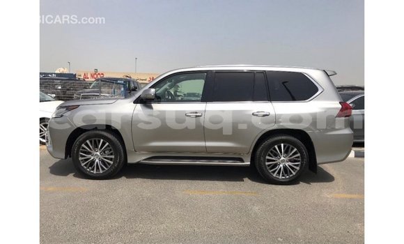 Acheter Import Voiture Lexus LX Autre à Import - Dubai, Barh el Gazel Acheter Import Voiture Lexus LX Autre à Import - Dubai, Barh el Gazel
