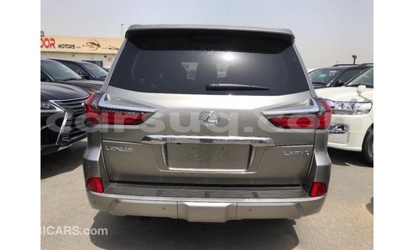 Acheter Import Voiture Lexus LX Autre à Import - Dubai, Barh el Gazel Acheter Import Voiture Lexus LX Autre à Import - Dubai, Barh el Gazel
