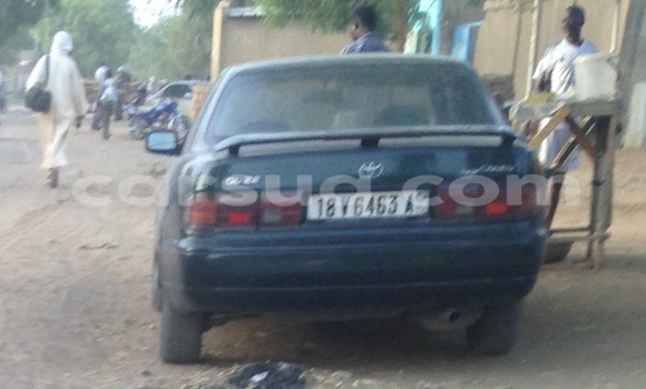Acheter Occasion Voiture Toyota 4Runner Vert à N'Djamena au Tchad Acheter Occasion Voiture Toyota 4Runner Vert à N'Djamena au Tchad