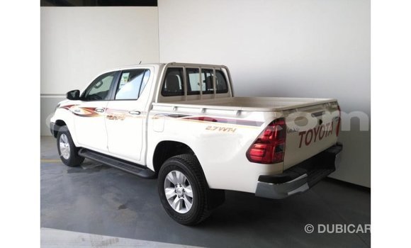 Buy Import Toyota Hilux White Car in Import - Dubai in Barh el Gazel Buy Import Toyota Hilux White Car in Import - Dubai in Barh el Gazel