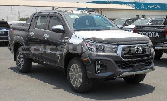 Buy Import Toyota Hilux Black Car in Import - Dubai in Barh el Gazel Buy Import Toyota Hilux Black Car in Import - Dubai in Barh el Gazel
