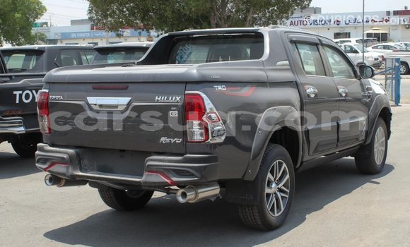Buy Import Toyota Hilux Black Car in Import - Dubai in Barh el Gazel Buy Import Toyota Hilux Black Car in Import - Dubai in Barh el Gazel