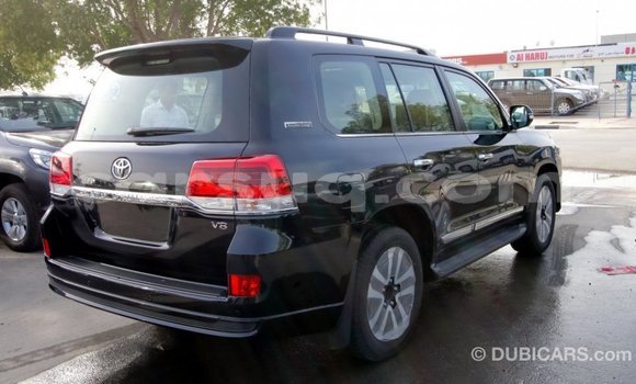 Buy Import Toyota Land Cruiser Black Car in Import - Dubai in Barh el Gazel Buy Import Toyota Land Cruiser Black Car in Import - Dubai in Barh el Gazel